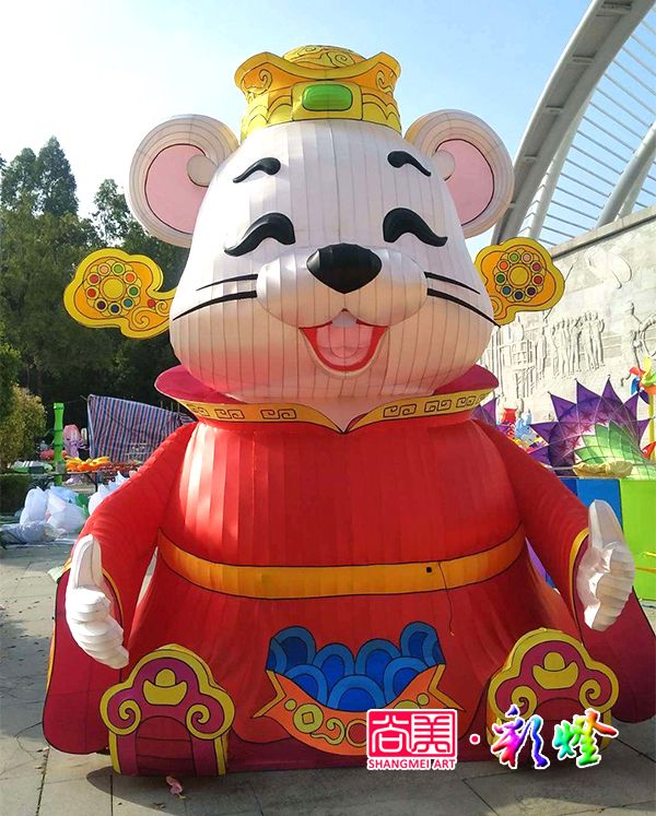 形、色、聲、光、動(dòng)的自貢彩燈