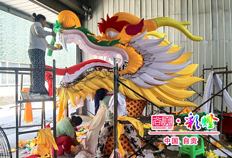 香港和澳門地區(qū)為何對龍燈情有獨(dú)鐘？